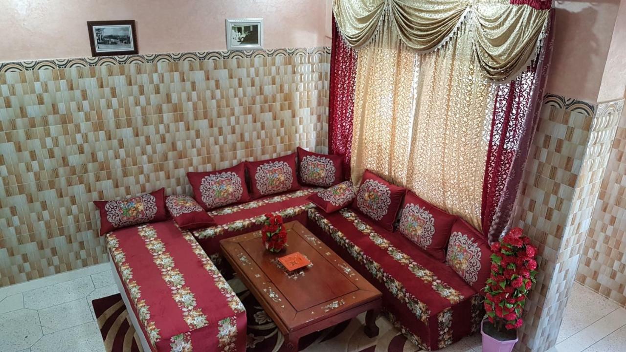 Hotel Nice 06 Midelt Bagian luar foto