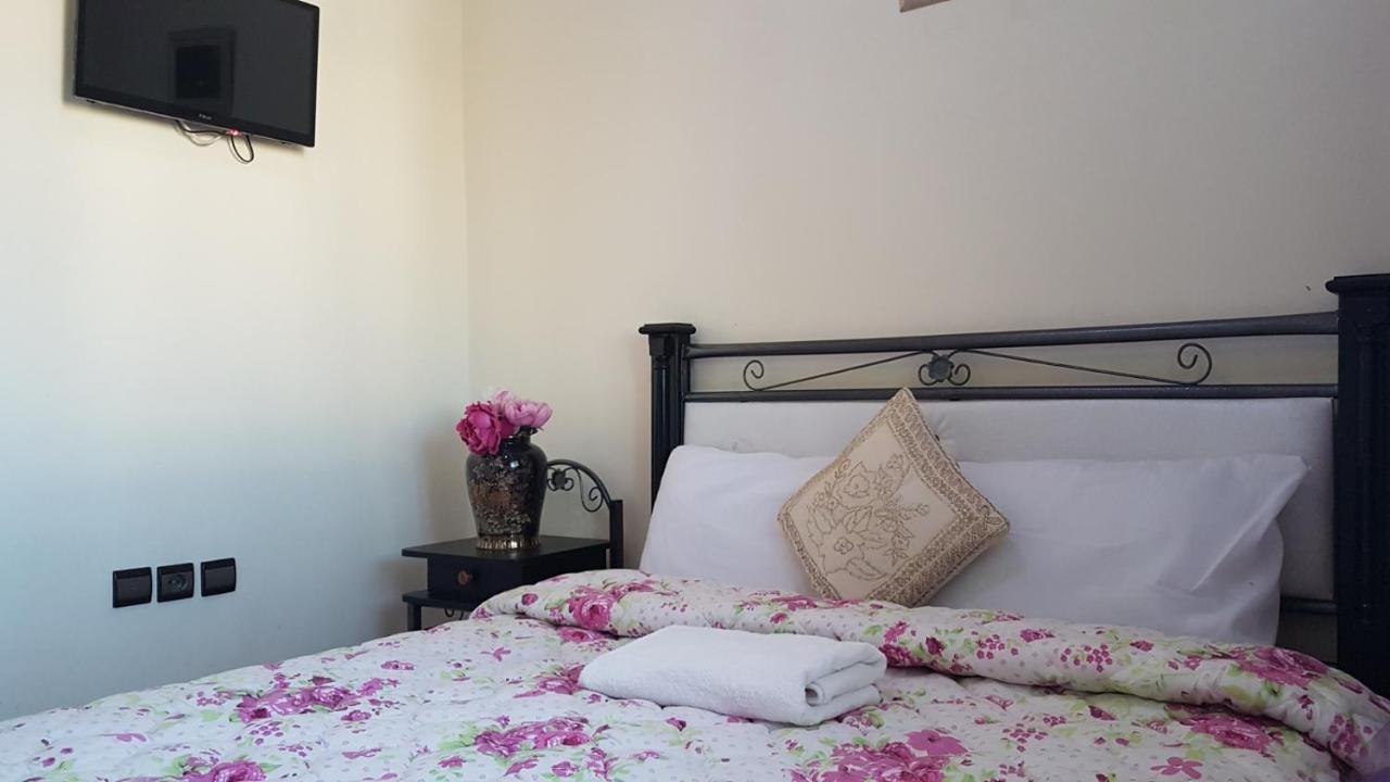 Hotel Nice 06 Midelt Bagian luar foto
