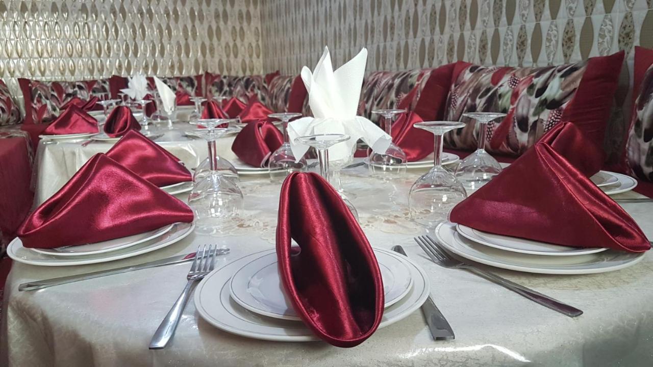 Hotel Nice 06 Midelt Bagian luar foto